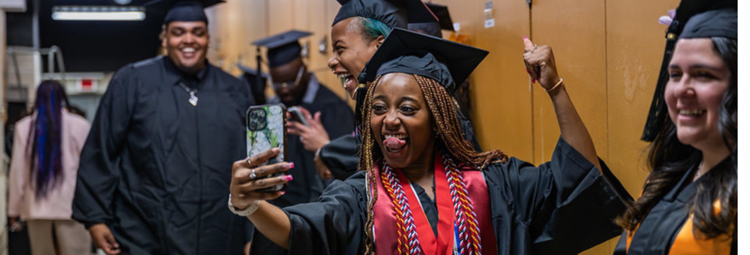 2025 Intercultural Graduation Hallway Prep