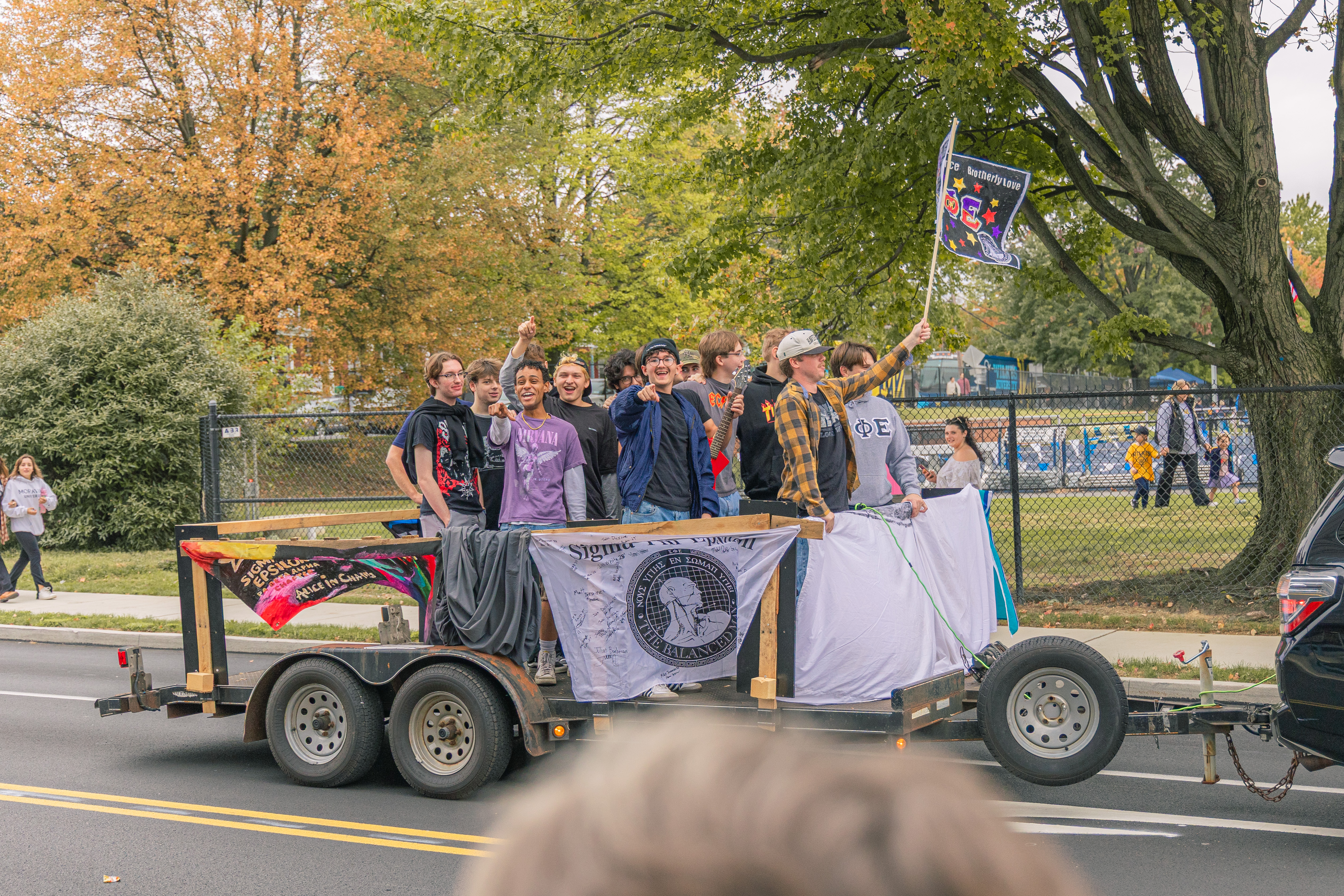 SigEp homecoming float