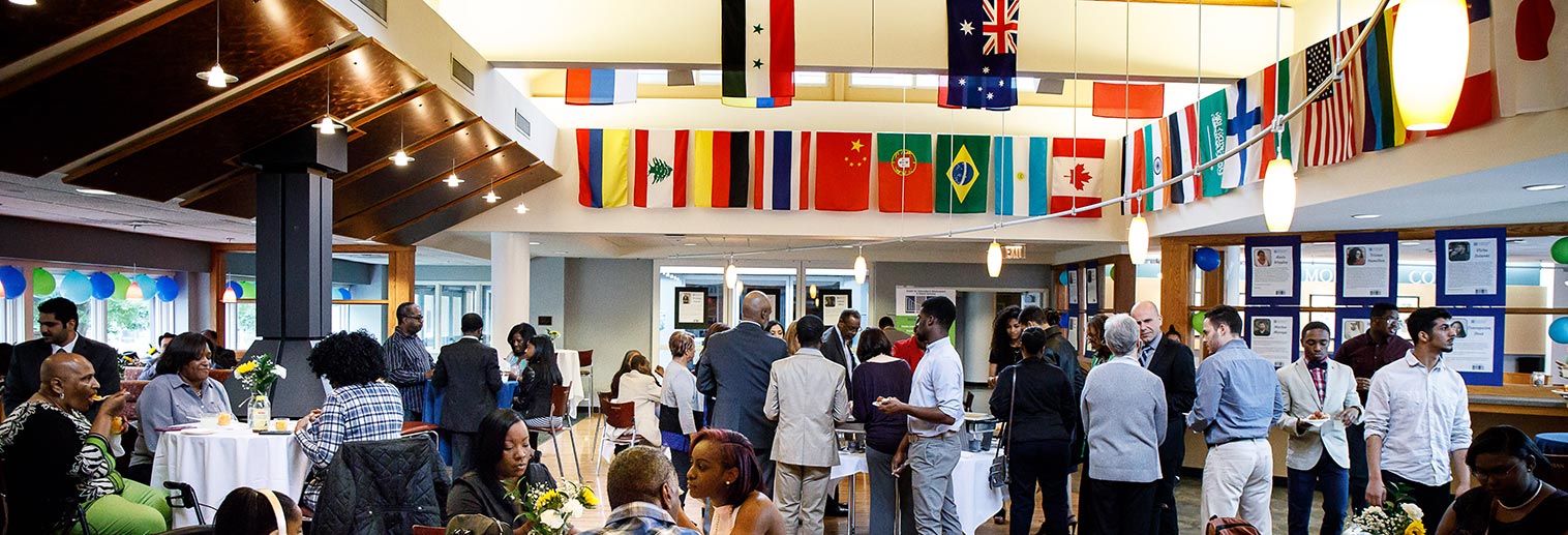 Intercultural Graduation in the HUB