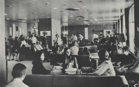 HUB 1960s lounge
