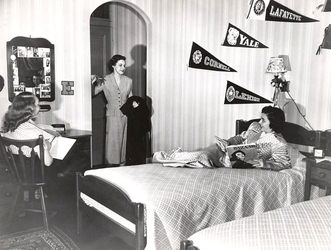 1950s Dorm Room