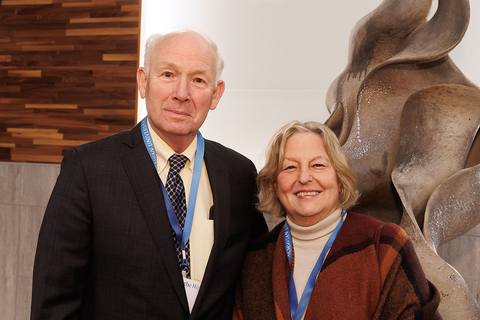 Patricia Nemesh Schoenen ’70 and her husband, Robert J. Schoenen Jr.