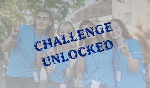 Students together on move-in day